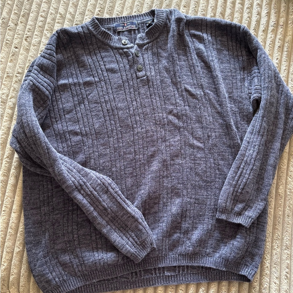 Men's Blue Sweater